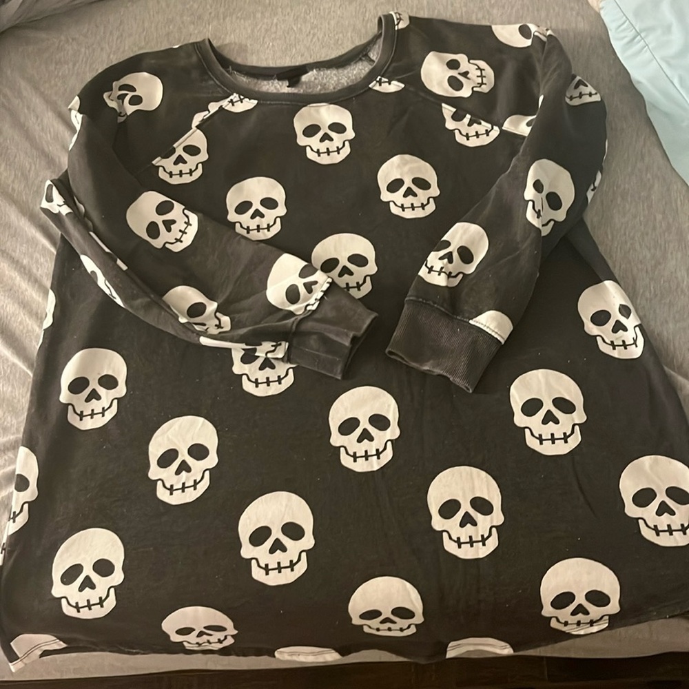 Torrid Tunic Sweatshirt Size 2